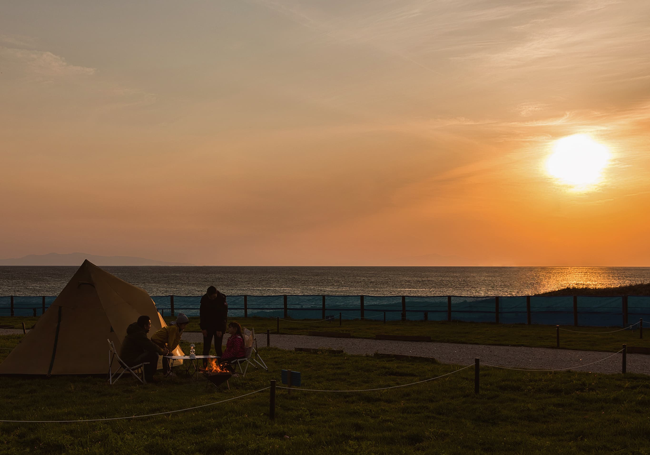 キャンプマナビス